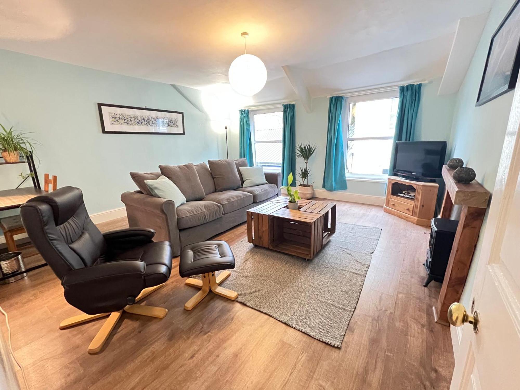 A Spacious 2 Bed Flat In Kingsbridge Town Екстер'єр фото