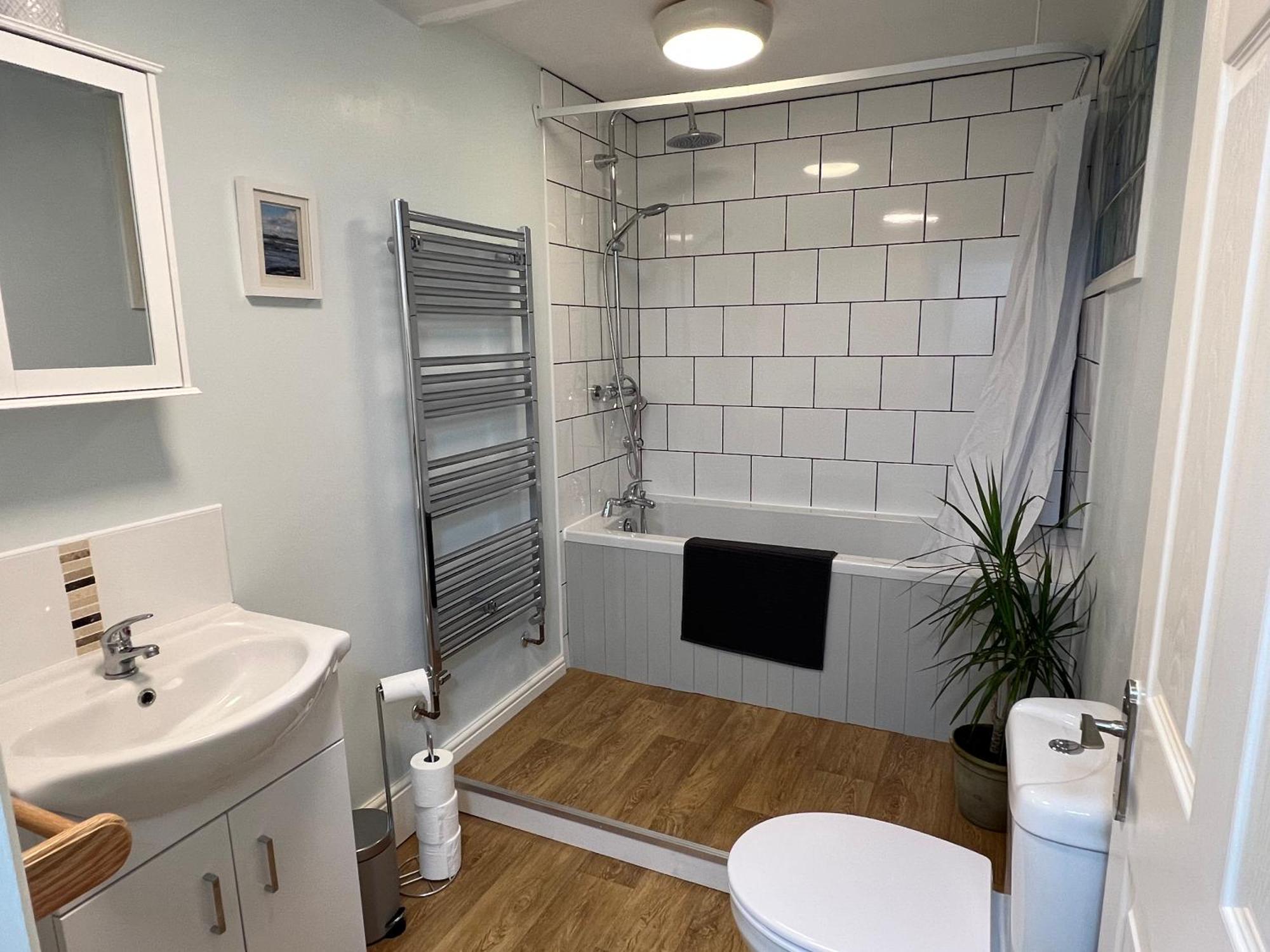 A Spacious 2 Bed Flat In Kingsbridge Town Екстер'єр фото